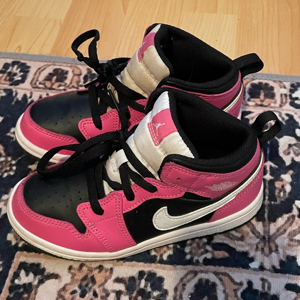 Girls Nike